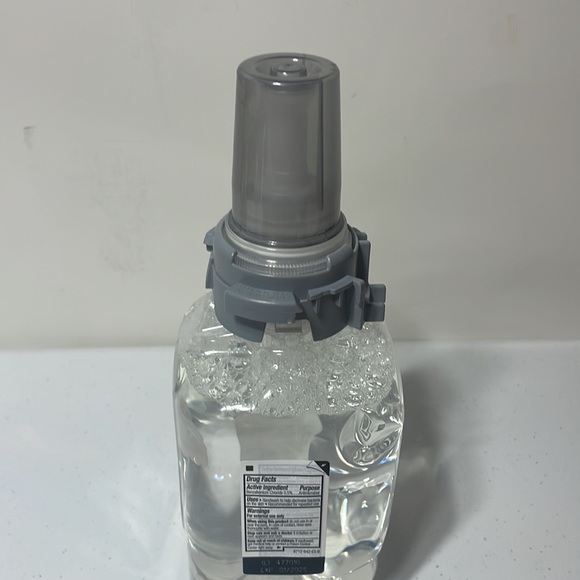 Gojo Antibacterial PLUM Foam Soap refiller.. new sealed - Picture 5 of 5